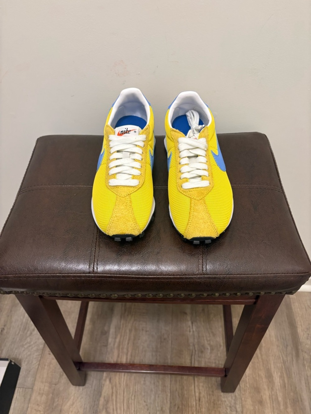 Nike Yellow and University Blue LD-1000 Sneakers .Women’s size 7 /Mens size 5.5 - Picture 2 of 8
